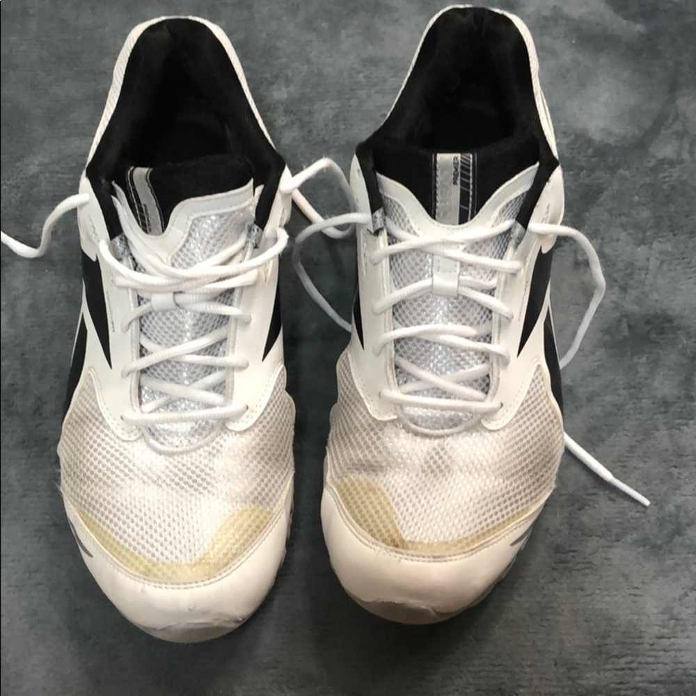 Men’s. Size 10.5 Reebok sneakers